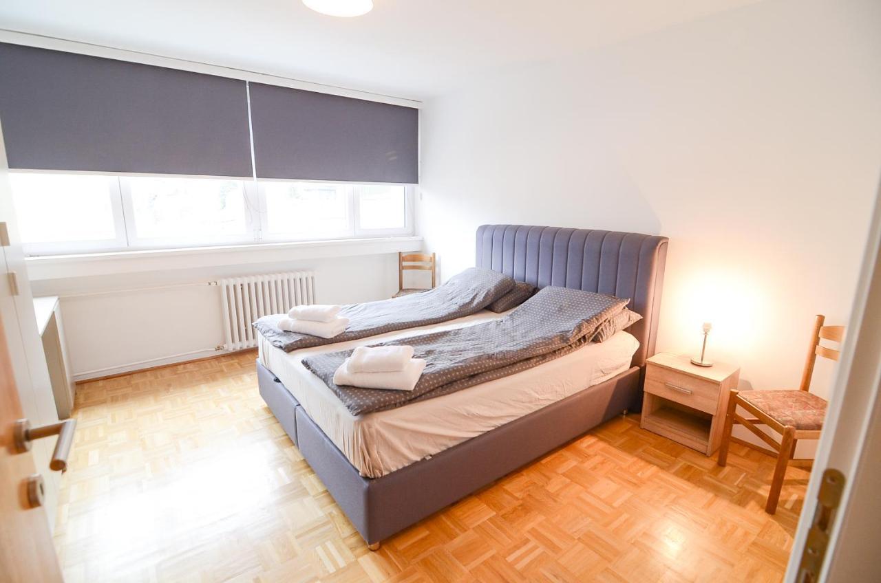 Sunset Square Apartment Сараево Экстерьер фото